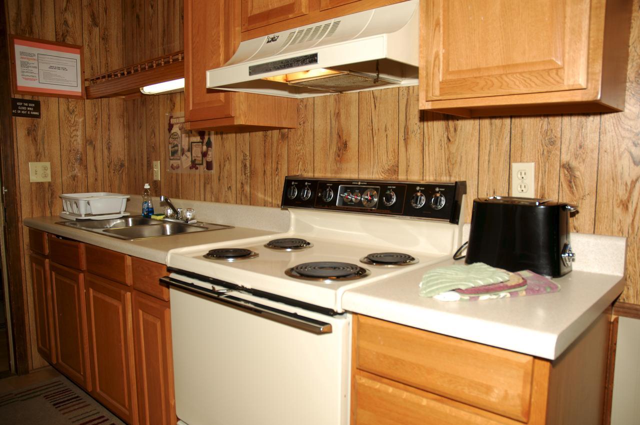 Carolina Landing Camping Resort Cabin 9 Fair Play Экстерьер фото